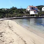 Apartman By The Sea Sutomiscica, Ugljan - 912 *
